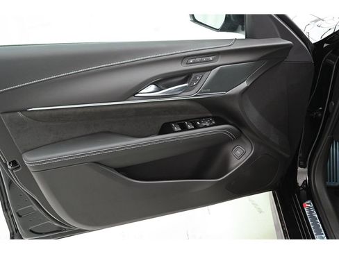 New 2026 Cadillac CT4 V Blackwing w/ Carbon Fiber 1 Package image 15