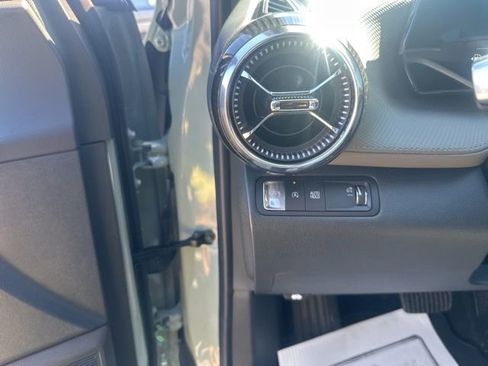 New 2026 Chevrolet Equinox LT w/ Convenience Package II image 18