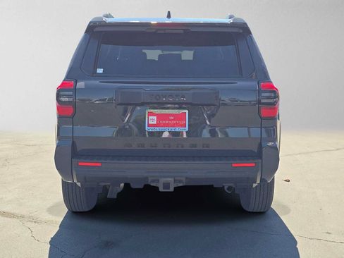 Certified 2026 Toyota 4Runner SR5 AWD/4WD image 4