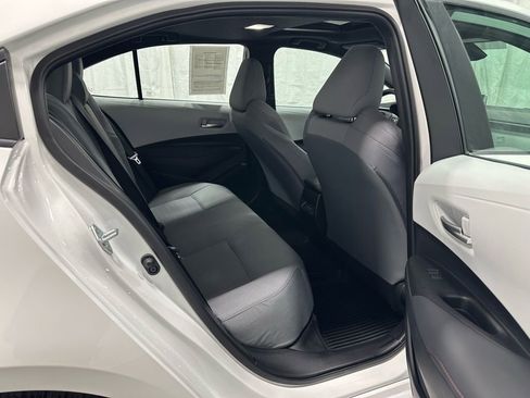 Used 2025 Toyota Corolla SE w/ SE Premium Package image 50