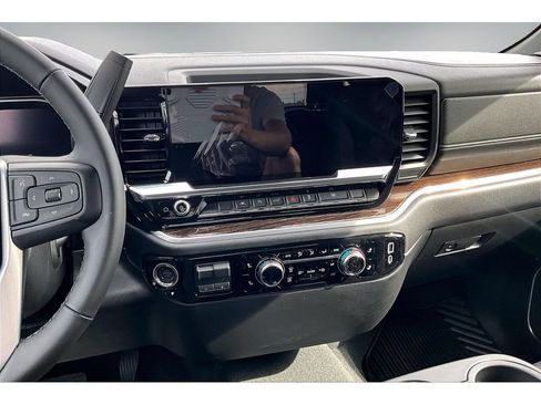 New 2026 GMC Sierra 1500 SLE AWD/4WD image 6