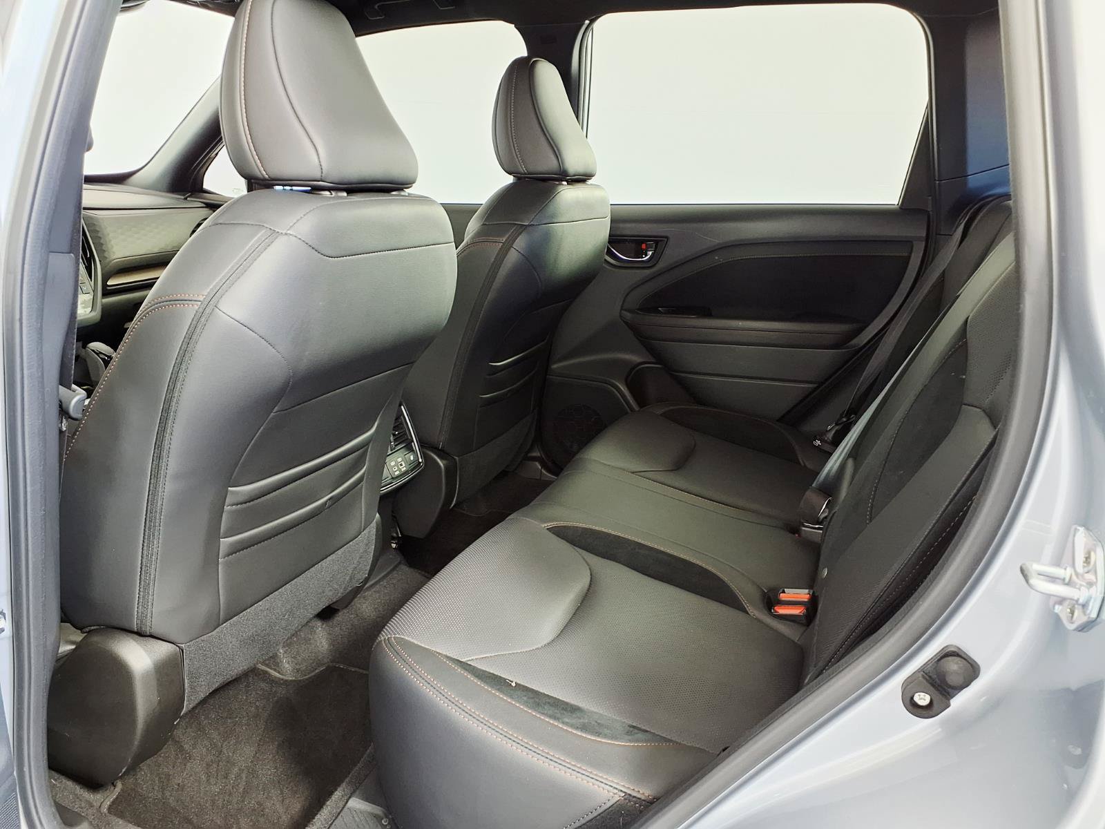 Used 2025 Subaru Forester Touring AWD/4WD image 11