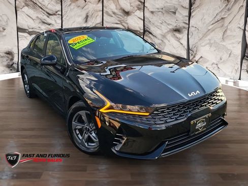Used 2023 Kia K5 LXS FWD image 1
