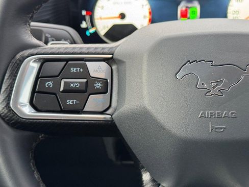 Used 2025 Ford Mustang GT image 19