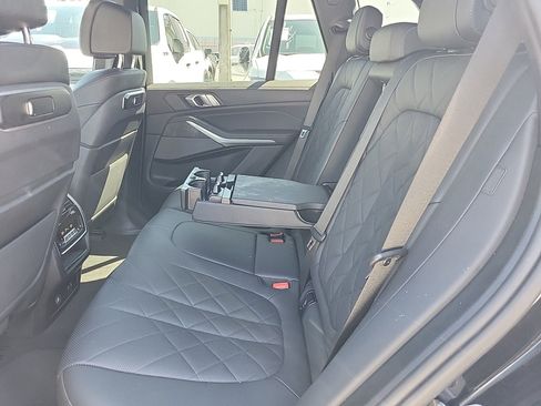 Used 2024 BMW X5 sDrive40i w/ Premium Package image 19