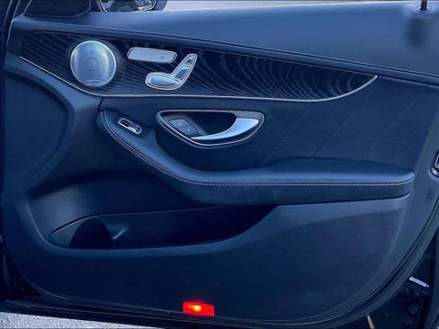 Used 2017 Mercedes-Benz C 300 Sedan image 21