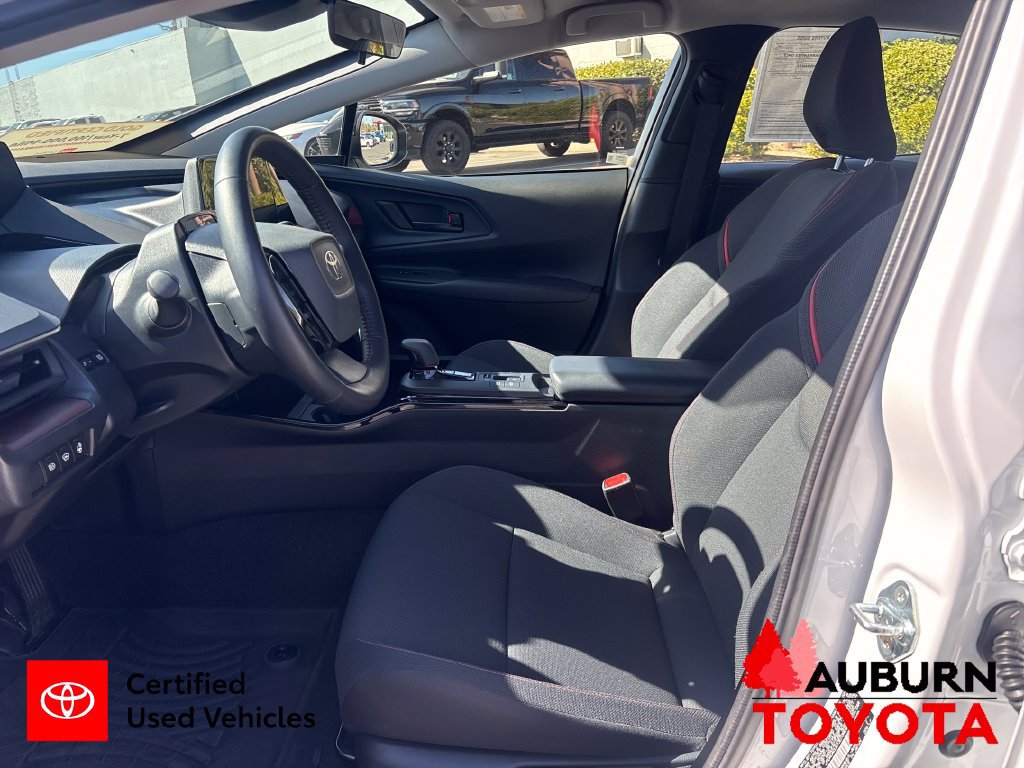 Certified 2026 Toyota Prius Plug-In Hybrid FWD image 12
