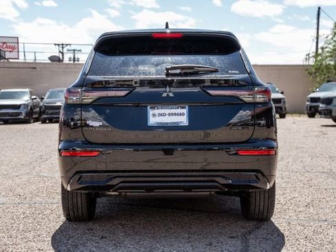 New 2026 Mitsubishi Outlander LE AWD/4WD image 6
