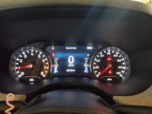 Used 2024 Jeep Compass Latitude AWD/4WD image 23