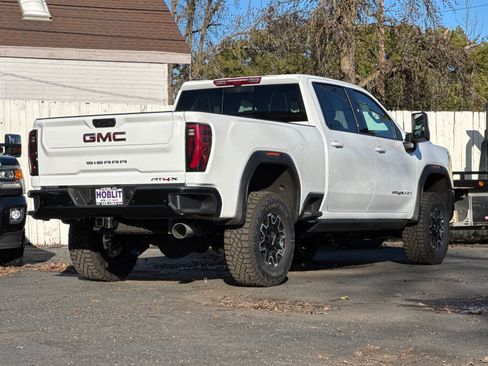 New 2026 GMC Sierra 2500 AT4X image 3