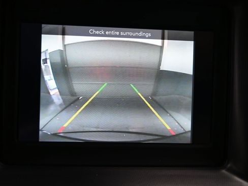 Used 2019 Dodge Charger SXT image 13