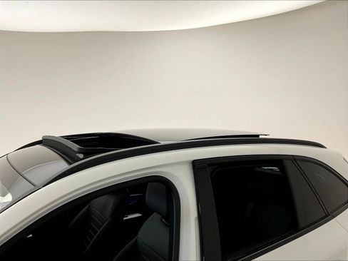 Used 2024 Mercedes-Benz GLC 300 4MATIC w/ AMG Line image 39