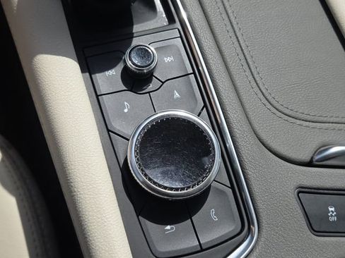 Used 2023 Cadillac XT5 Premium Luxury AWD/4WD image 9