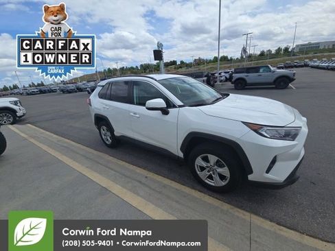 Used 2020 Toyota RAV4 XLE w/ All Weather Liner Package AWD/4WD image 10