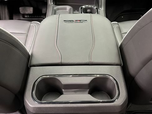Used 2026 GMC Sierra 2500 AT4X w/ LPO, Black Badging Package AWD/4WD image 38