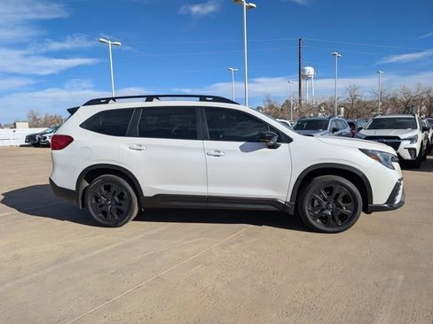 Certified 2025 Subaru Ascent Bronze Edition w/ Onyx Package AWD/4WD image 2