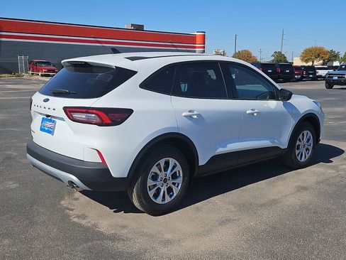 New 2026 Ford Escape Active image 13