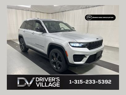 Used 2023 Jeep Grand Cherokee Altitude