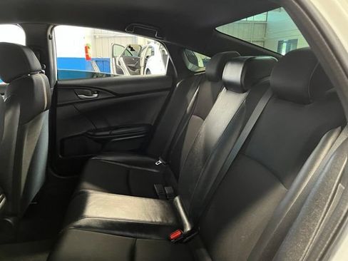 Used 2020 Honda Civic Sport image 18