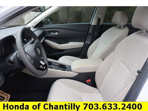 Used 2023 Honda Accord EX image 26