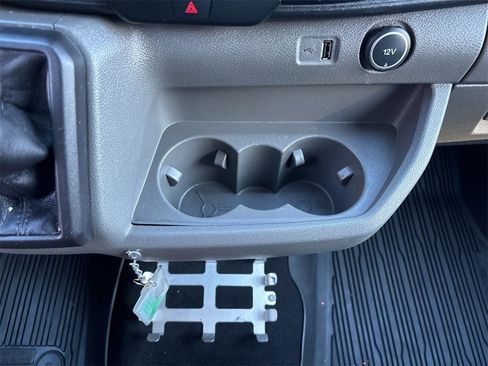 Used 2022 Ford Transit 250 Base image 23