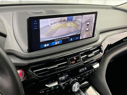 Used 2025 Acura MDX w/ Advance Package image 28