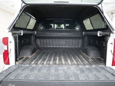 Used 2022 Chevrolet Silverado 2500 High Country w/ Safety Package II AWD/4WD image 35