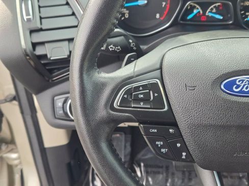 Used 2017 Ford Escape Titanium w/ Equipment Group 301A image 32