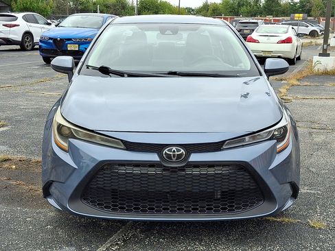 Used 2020 Toyota Corolla LE image 8