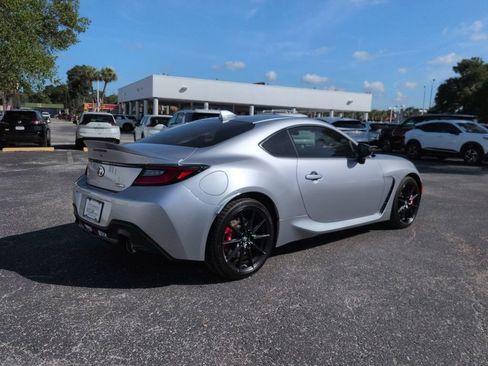 Used 2025 Toyota GR86 Premium w/ Performance Package RWD image 3