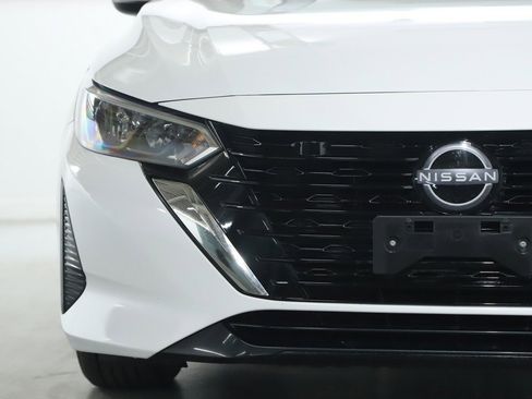 Used 2024 Nissan Sentra S image 7