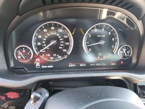 Used 2018 BMW X4 M40i image 8