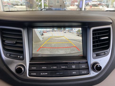 Used 2017 Hyundai Tucson Limited w/ Limited Ultimate Package 03 AWD/4WD image 4