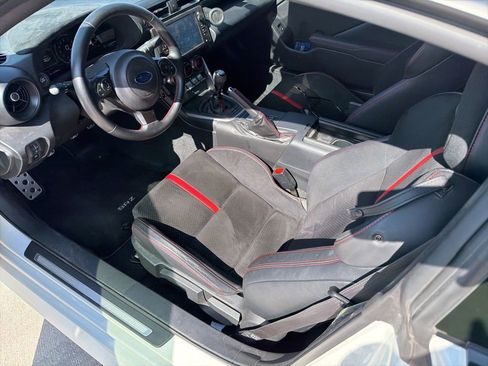 Used 2024 Subaru BRZ Limited image 5