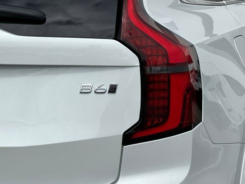 New 2026 Volvo XC90 B6 Plus image 7