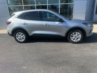 Used 2023 Ford Escape Active FWD video 2