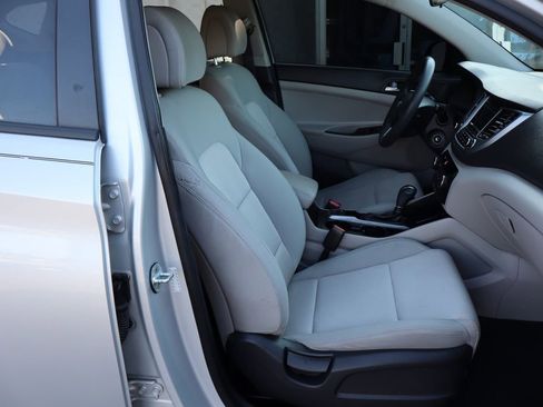 Used 2017 Hyundai Tucson SE image 21