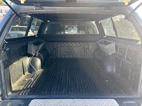 Used 2009 GMC Canyon SLE image 10