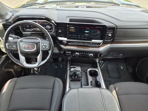 Used 2023 GMC Sierra 1500 Elevation w/ Preferred Package AWD/4WD image 16