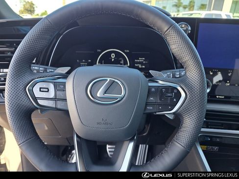 New 2026 Lexus TX 500h AWD image 21