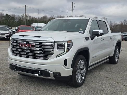Used 2025 GMC Sierra 1500 Denali image 1