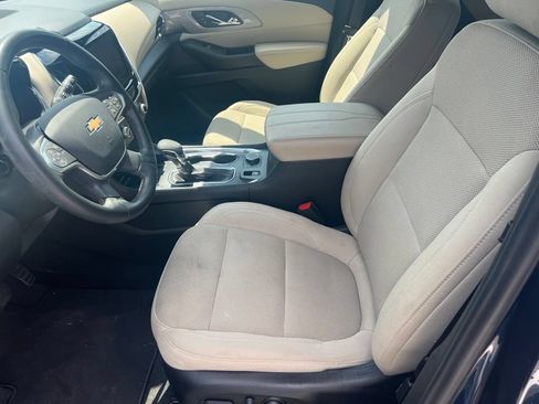 Used 2023 Chevrolet Traverse LT FWD image 10