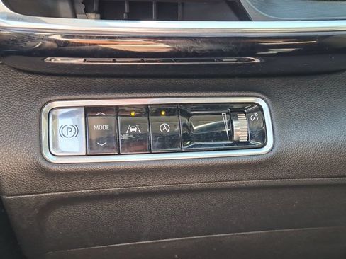 Used 2024 Buick Envision Preferred AWD/4WD image 12