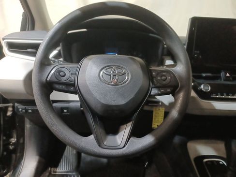 Used 2024 Toyota Corolla LE image 11