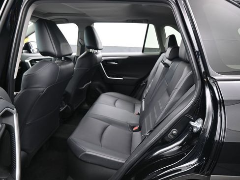 Used 2025 Toyota RAV4 Limited w/ Advanced Technology Package AWD/4WD image 30