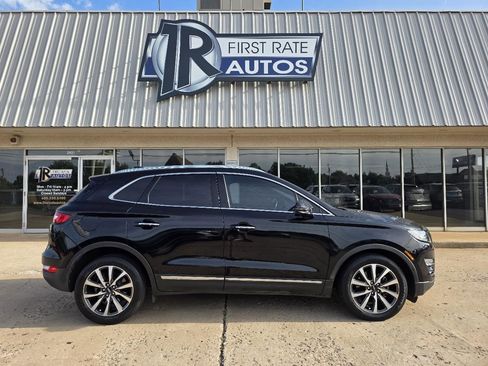 Used 2019 Lincoln MKC Reserve w/ MKC Technology Package FWD image 9