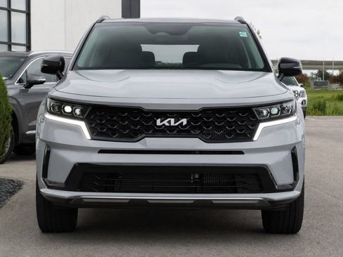Used 2023 Kia Sorento EX AWD/4WD image 6