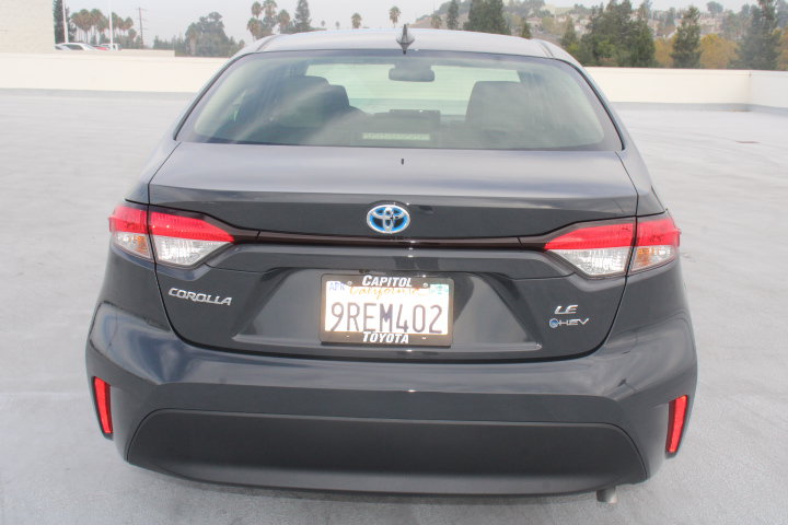 Certified 2025 Toyota Corolla LE FWD image 4