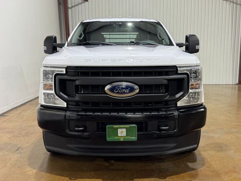 Used 2022 Ford F350 XL w/ Power Equipment Group image 2