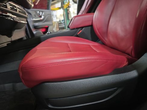 Used 2023 Lincoln Corsair Reserve w/ Equipment Group 201A image 33